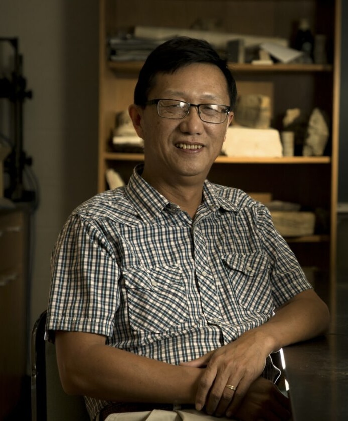 乐动平台官网创新论坛第一千七百四十讲: Proxy-Based Paleoclimatology and Holocene Climate Changes from a Saudi Arabian Record