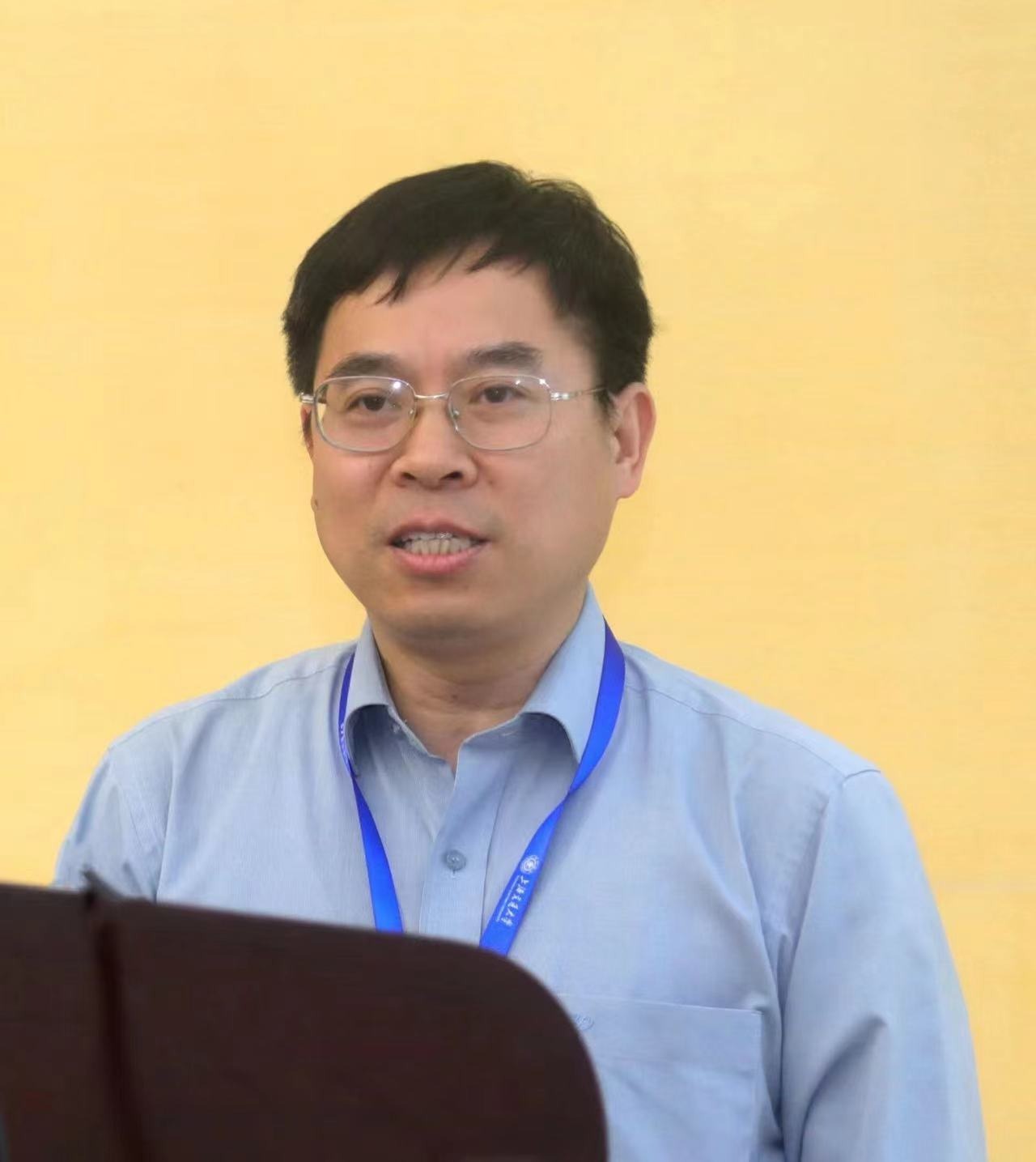 乐动平台官网创新论坛第一千六百八十九讲：从出土简牍看中国早期的盈不足问题