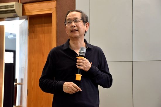乐动平台官网创新论坛第五百八十八讲（“弘扬爱国奋斗精神、建功立业新时代”系列活动)：Prohibitions caused by nonlocality for nonlocal Boussinesq-KdV type systems