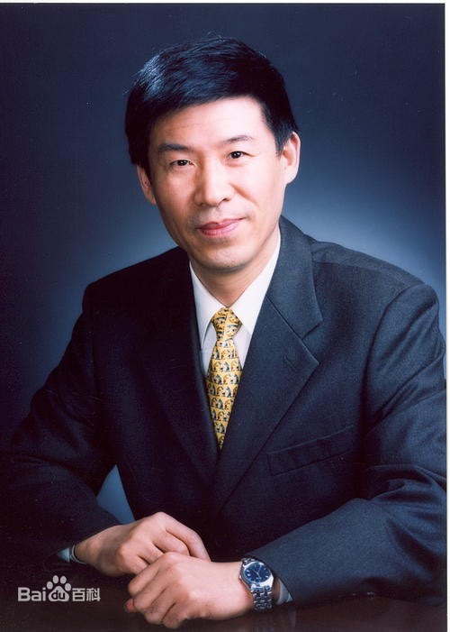 乐动平台官网创新论坛第一千一百三十六讲：从解方程到伽罗华理论