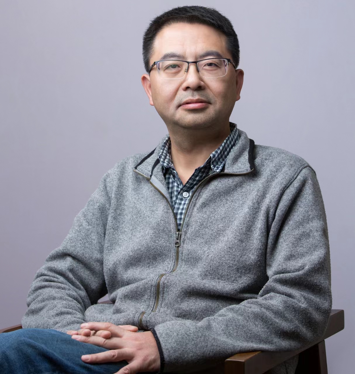 乐动平台官网创新论坛第一千五百五十一讲：非厄米拓扑现象:从SSH模型谈起