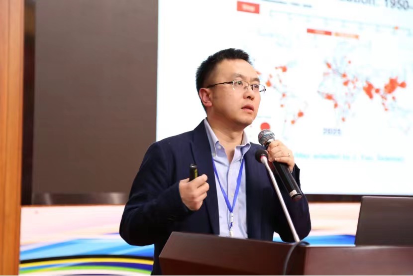 乐动平台官网创新论坛第一千五百三十八讲：夜间灯光遥感数据在研究城市问题中的应用
