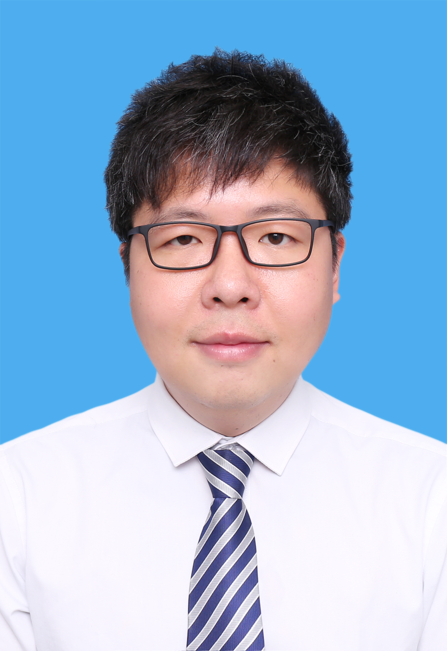 乐动平台官网创新论坛第一千七百七十一讲：锕系元素精准识别：分离提取、安全防护与资源化新策略