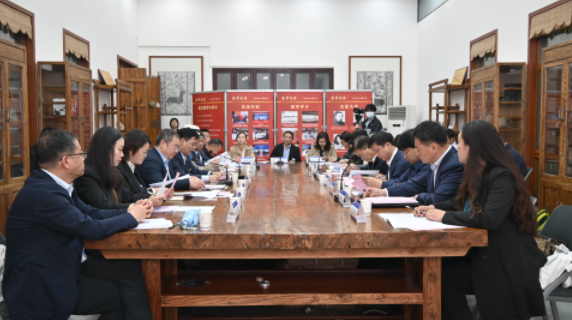 西北高等教育奠基人、中国现代医学先驱徐诵明雕像在乐动平台官网落成 西北高等教育奠基人、中国现代医学先驱徐诵明雕像在乐动平台官网落成