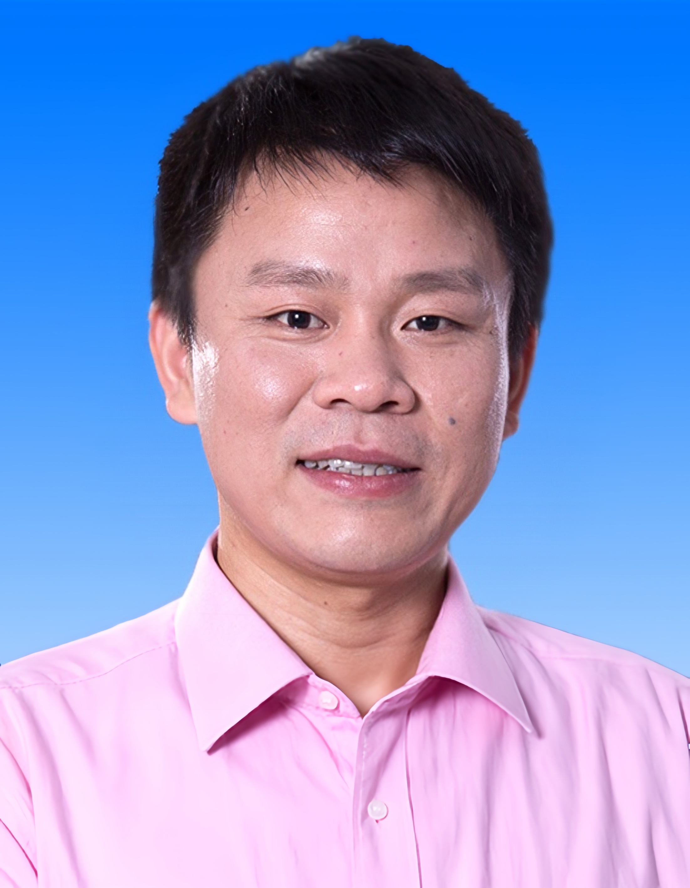 乐动平台官网创新论坛第一千六百零七讲： 低配位低价过渡金属氮杂环卡宾化学