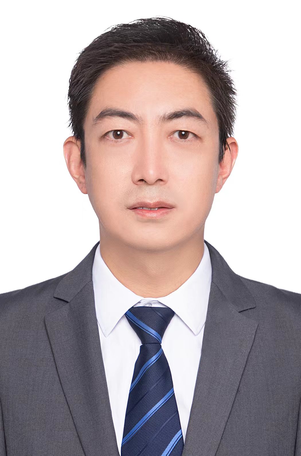 乐动平台官网创新论坛第一千五百一十五讲： 十年三往来——国家自然科学基金申请之浅见