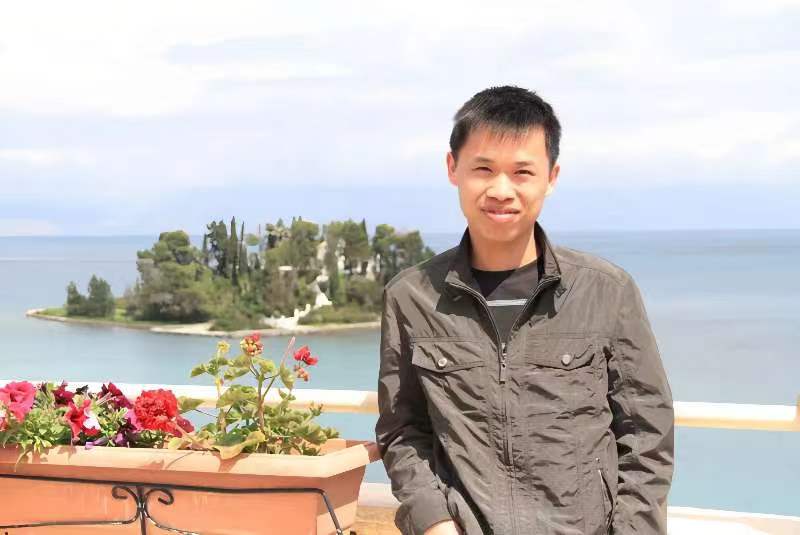 乐动平台官网创新论坛第一千三百九十五讲：配位聚合物多孔材料与吸附分离 