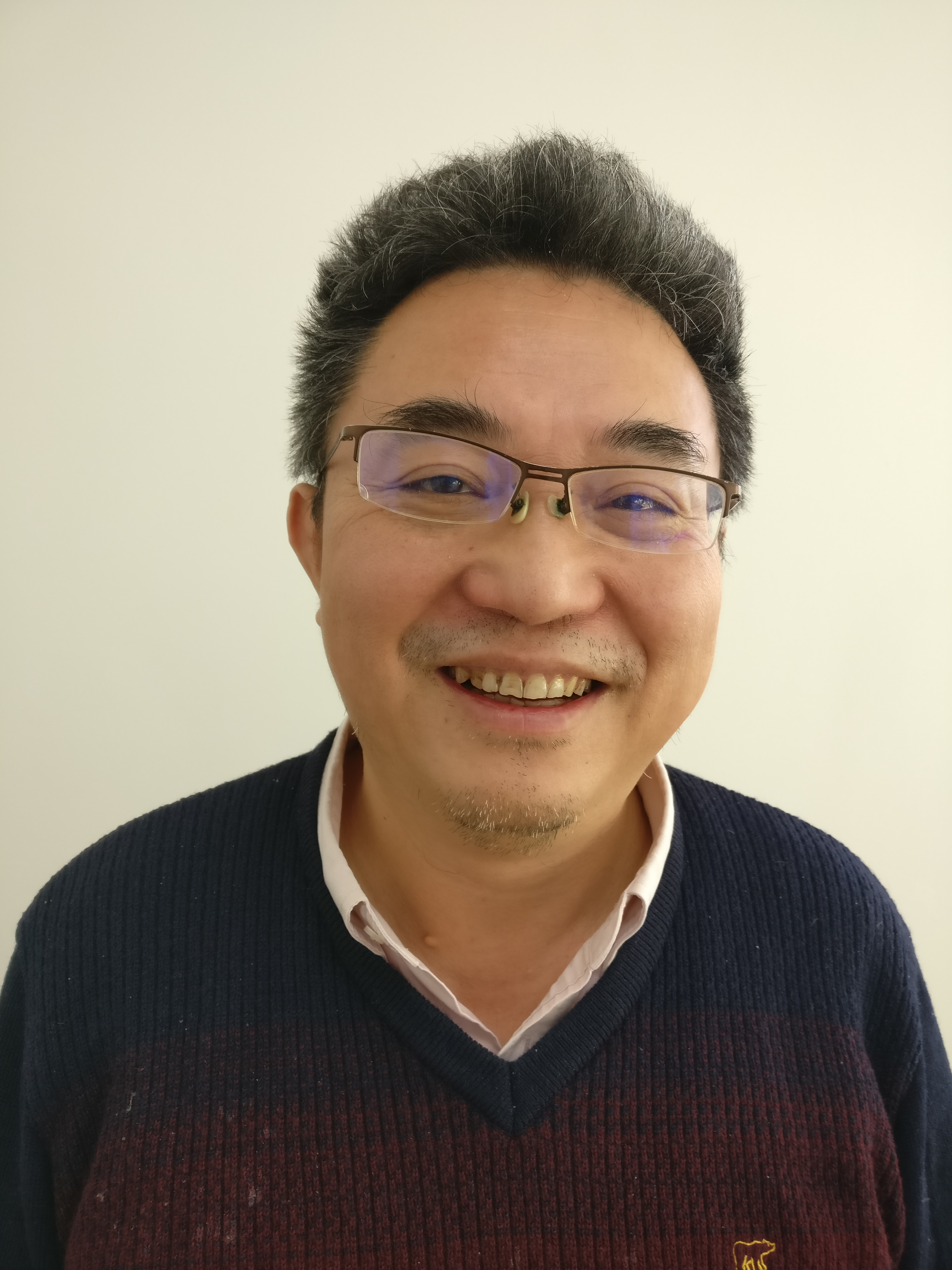 乐动平台官网创新论坛第九百零三讲：光转电基础研究及应用