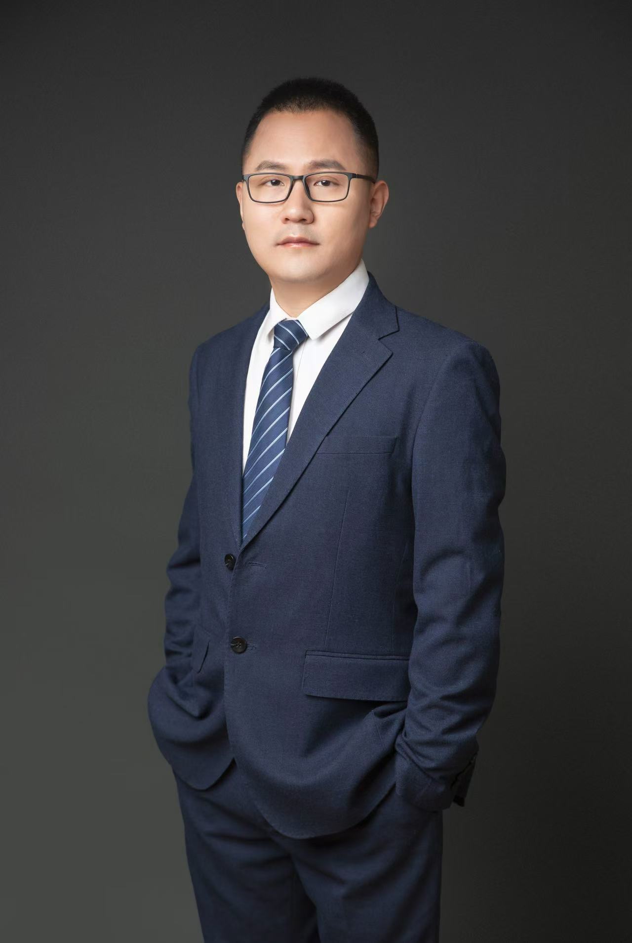 乐动平台官网创新论坛第一千八百四十九讲：基于活细胞化学蛋白质组学技术的新药发现及应用